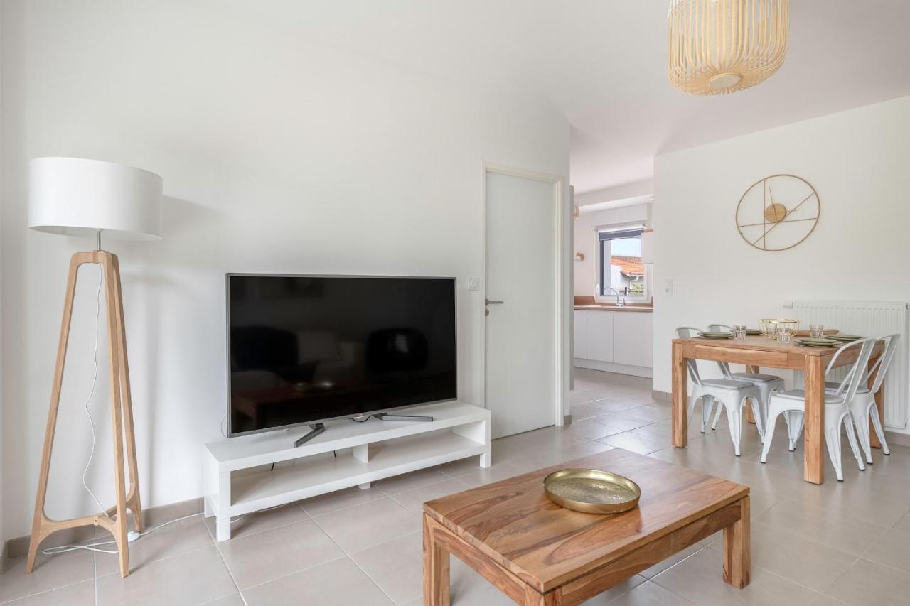 Moderne Pour 4 Situe A Escoublac